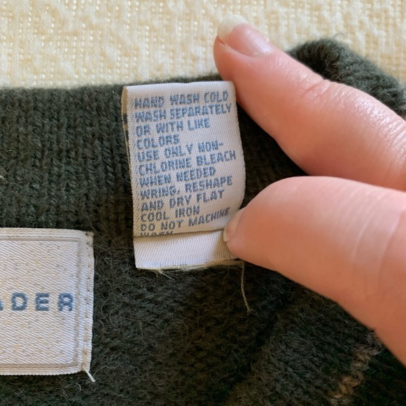Vintage River Trader 100% Wool Sweater - Picture 4 of 7